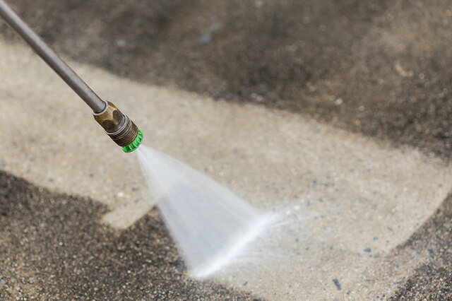 parking lot pressure washing in vancouver